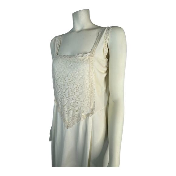 American Vintage 1960's handmade cream lace slip size medium - Picture 10 of 16